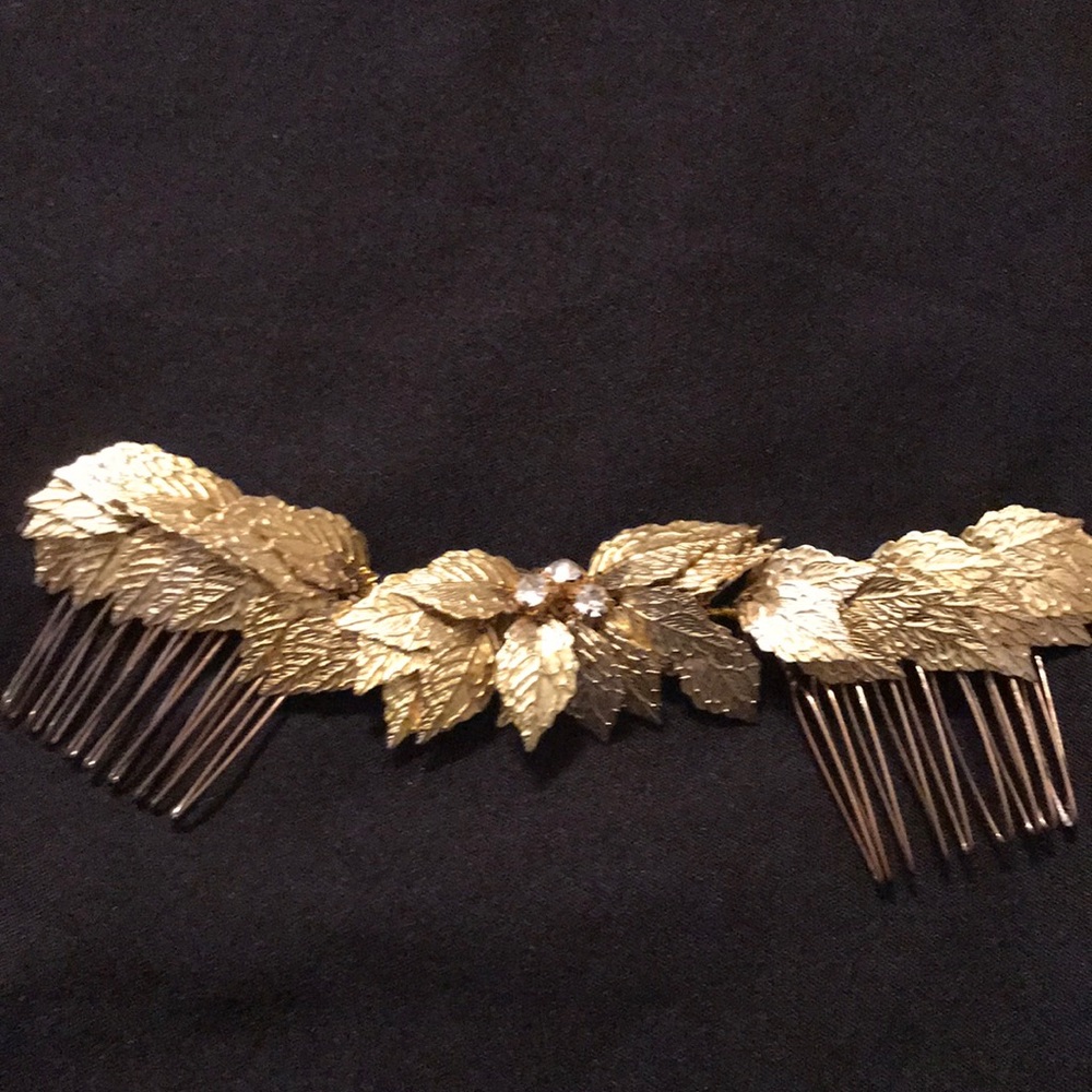 Bridal hairpiece